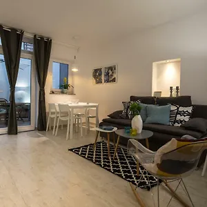  Appartement Arena Center