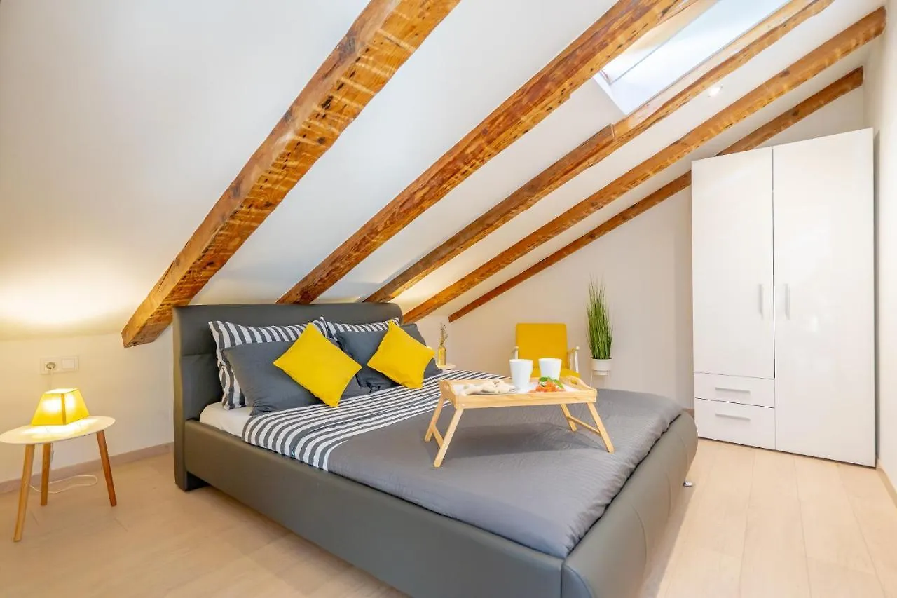 Fran Center Apartments Pula